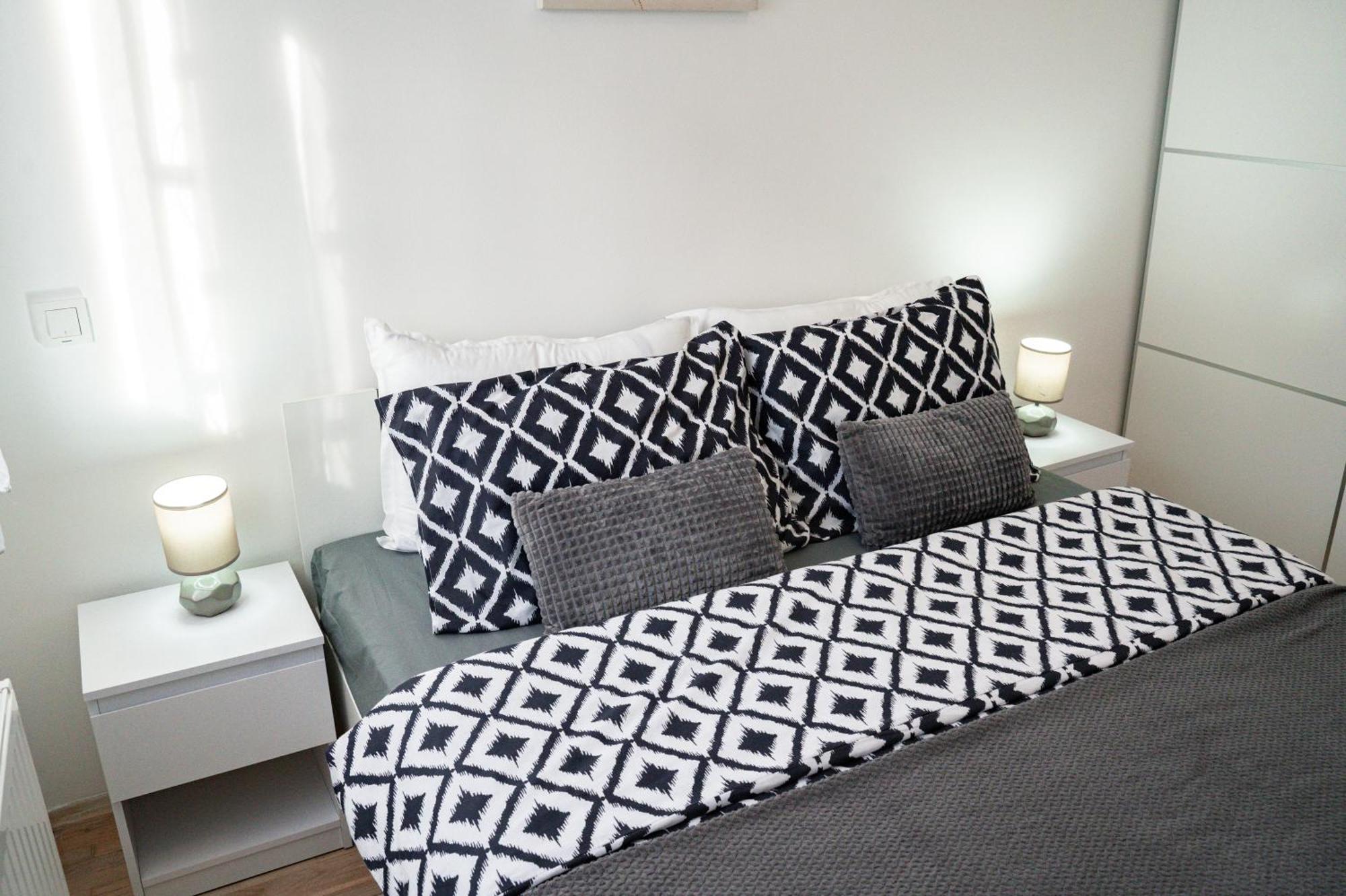 Apartman Hendrix Загреб Екстер'єр фото