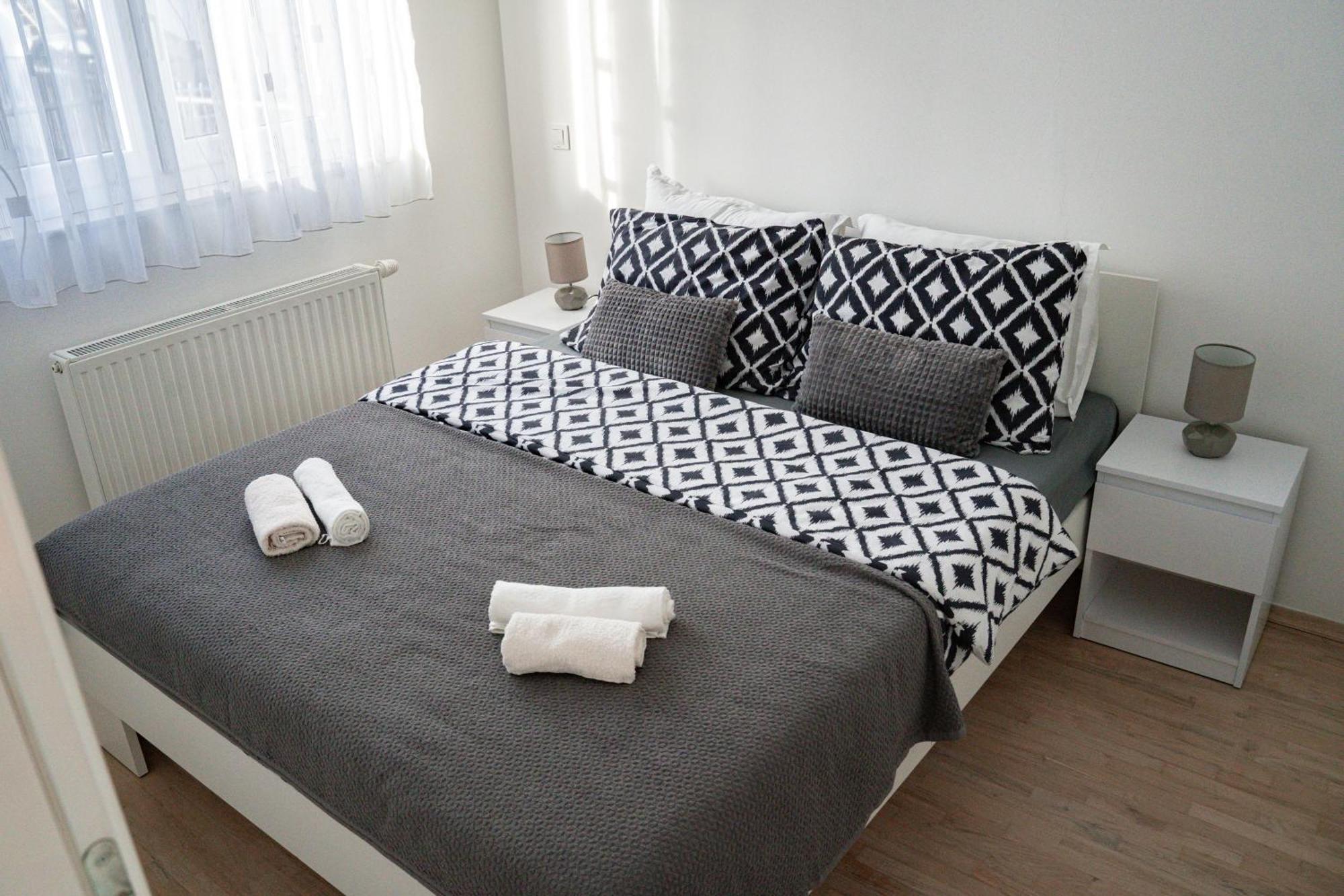 Apartman Hendrix Загреб Екстер'єр фото